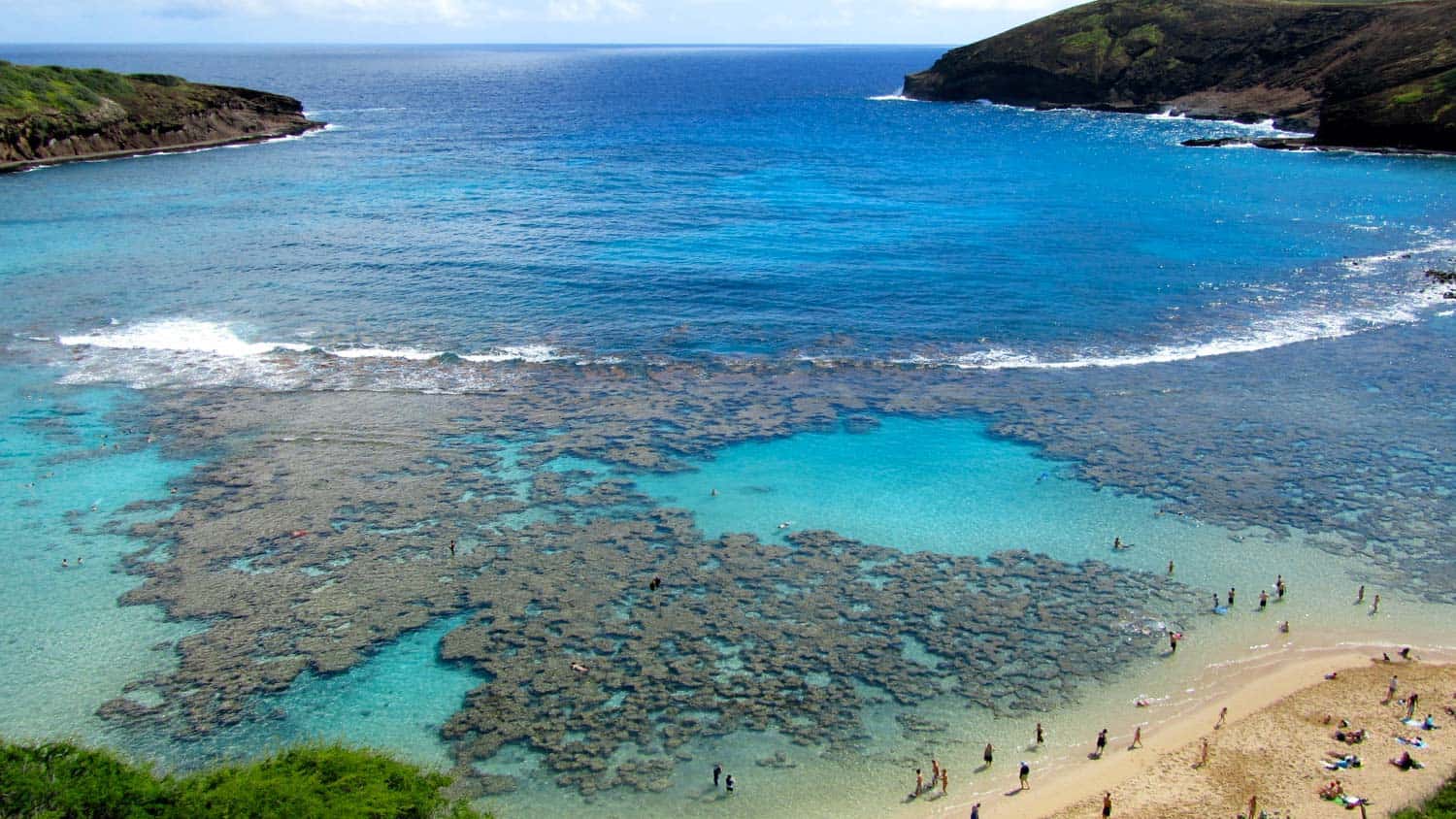 10 of the Most Beautiful Hawaiian Beaches on Oahu