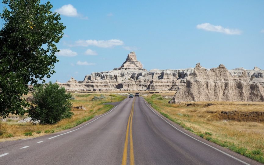 The Perfect 12-Day Northern USA Road Trip Itinerary for Montana, Wyoming, and the Dakotas