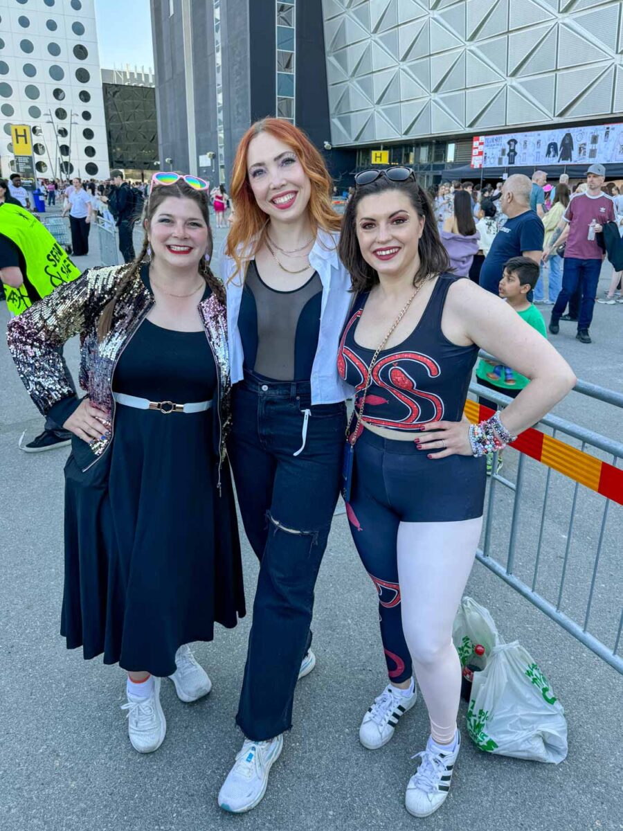 3 women at the Eras Tour Stockholm